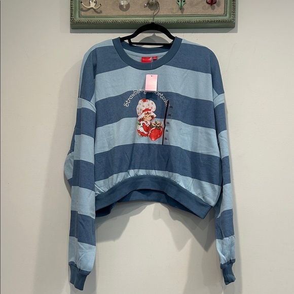 Strawberry Shortcake Tops - Striped blue strawberry shortcake slouchy crop pullover long sleeve sweatshirt